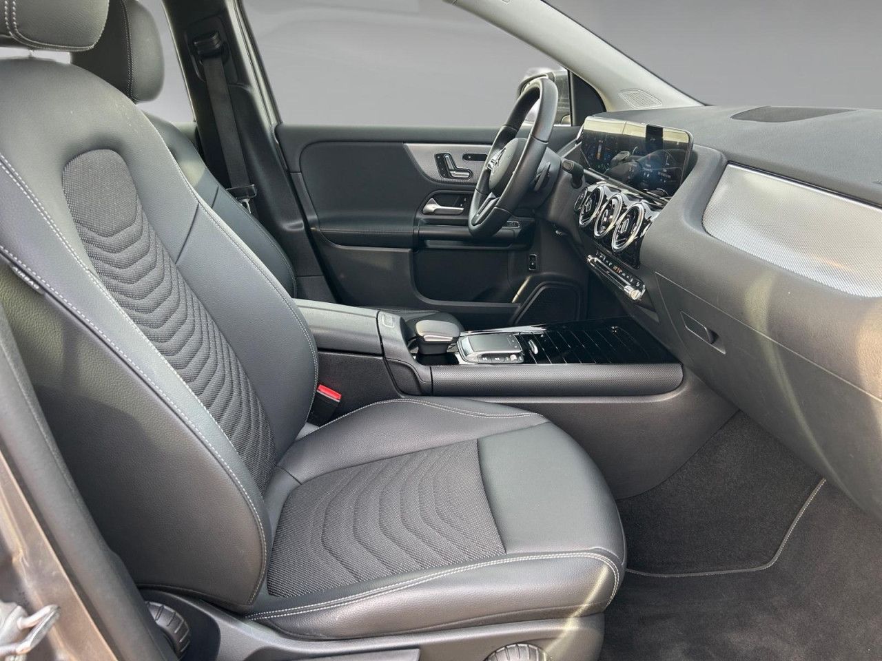 Fahrzeugbild 12 / 14