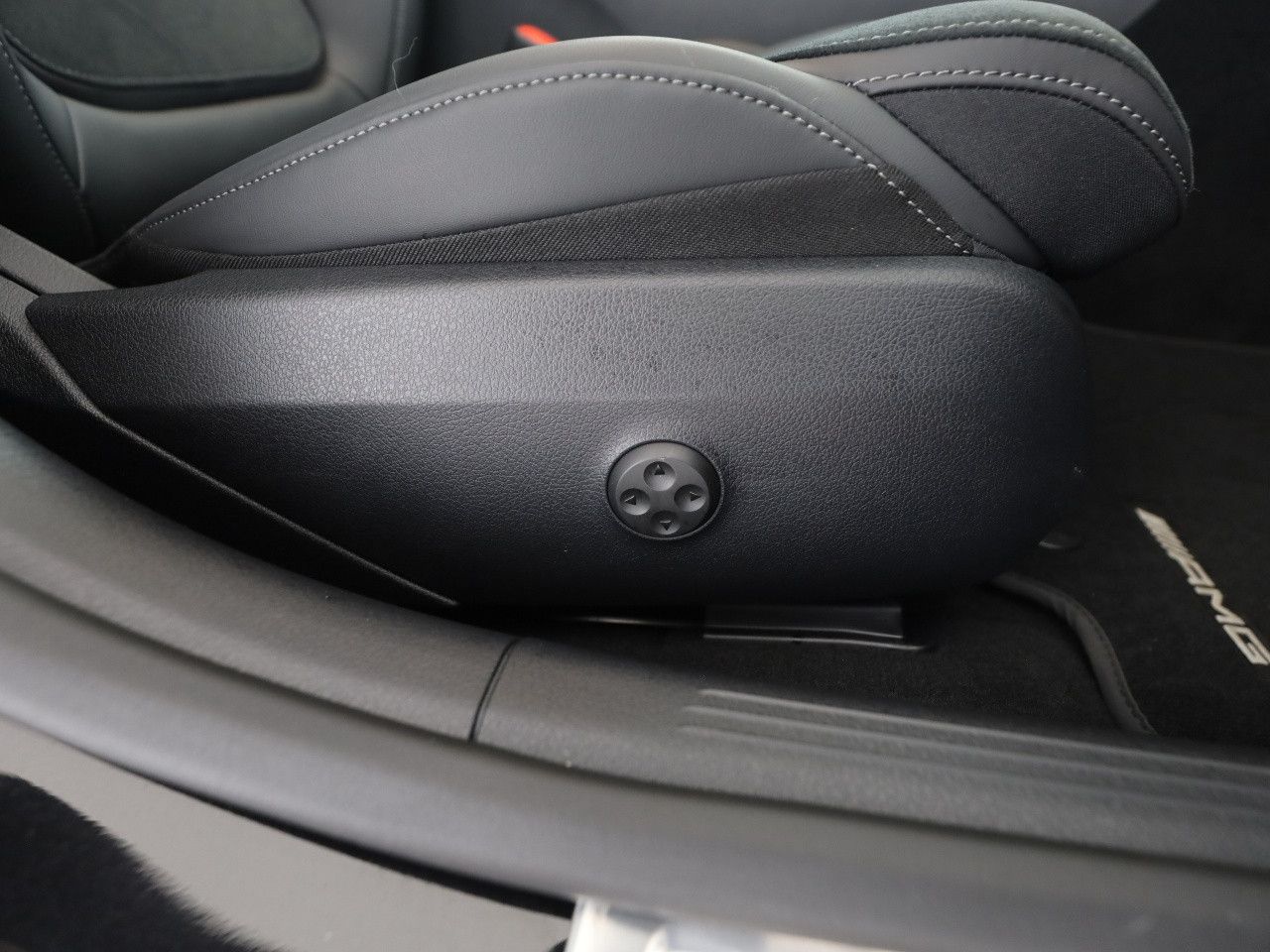 Mercedes-Benz C-Klasse – Bild 17