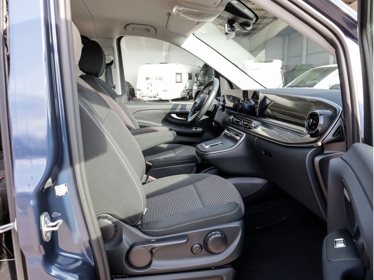 Mercedes-Benz EQV – Bild 13
