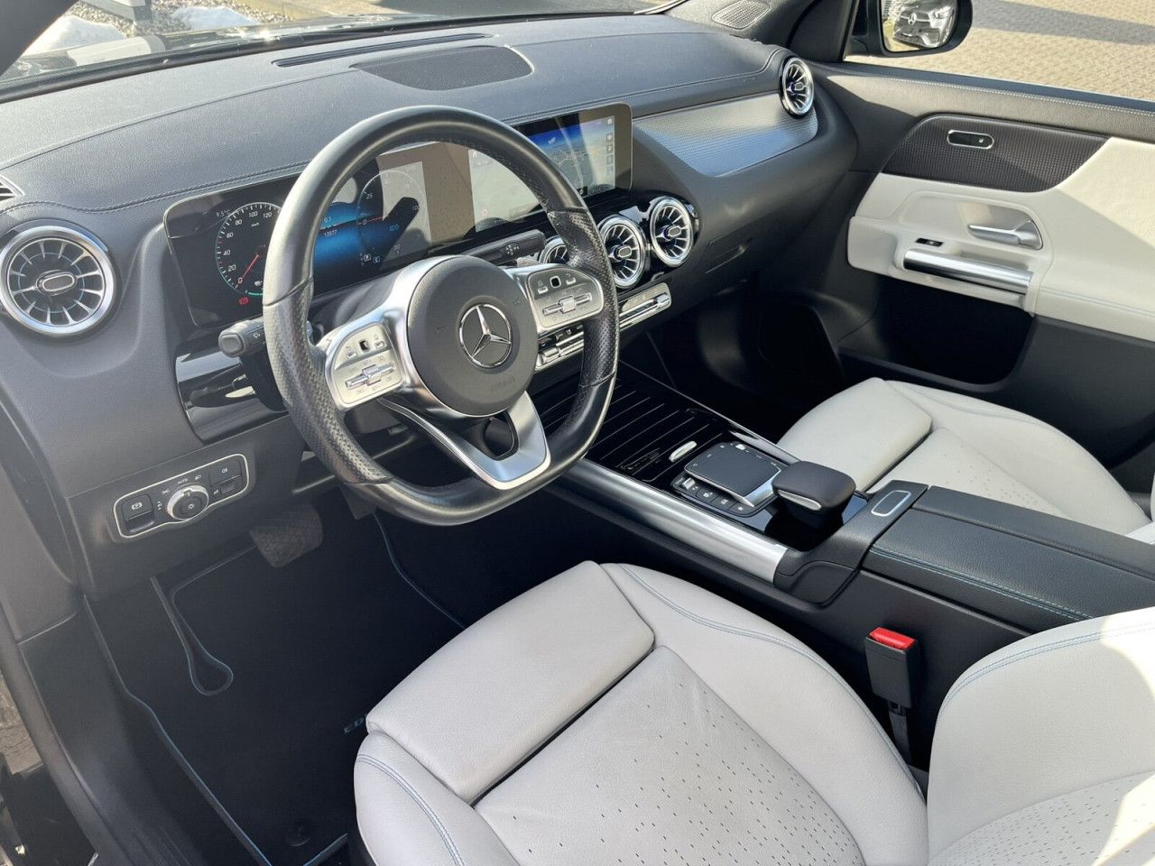 Fahrzeugbild 11 / 15