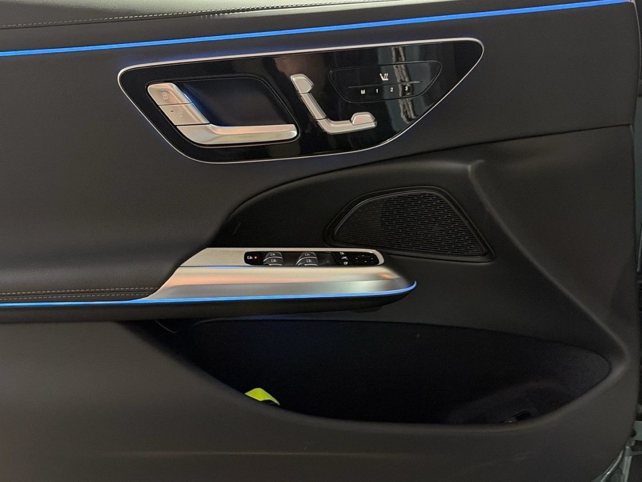 Mercedes-Benz E-Klasse – Bild 14