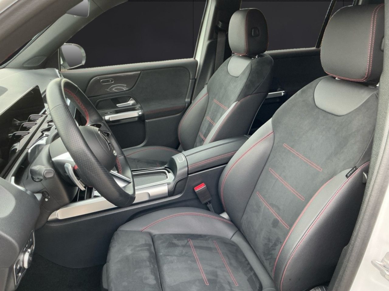 Mercedes-Benz GLB – Bild 8
