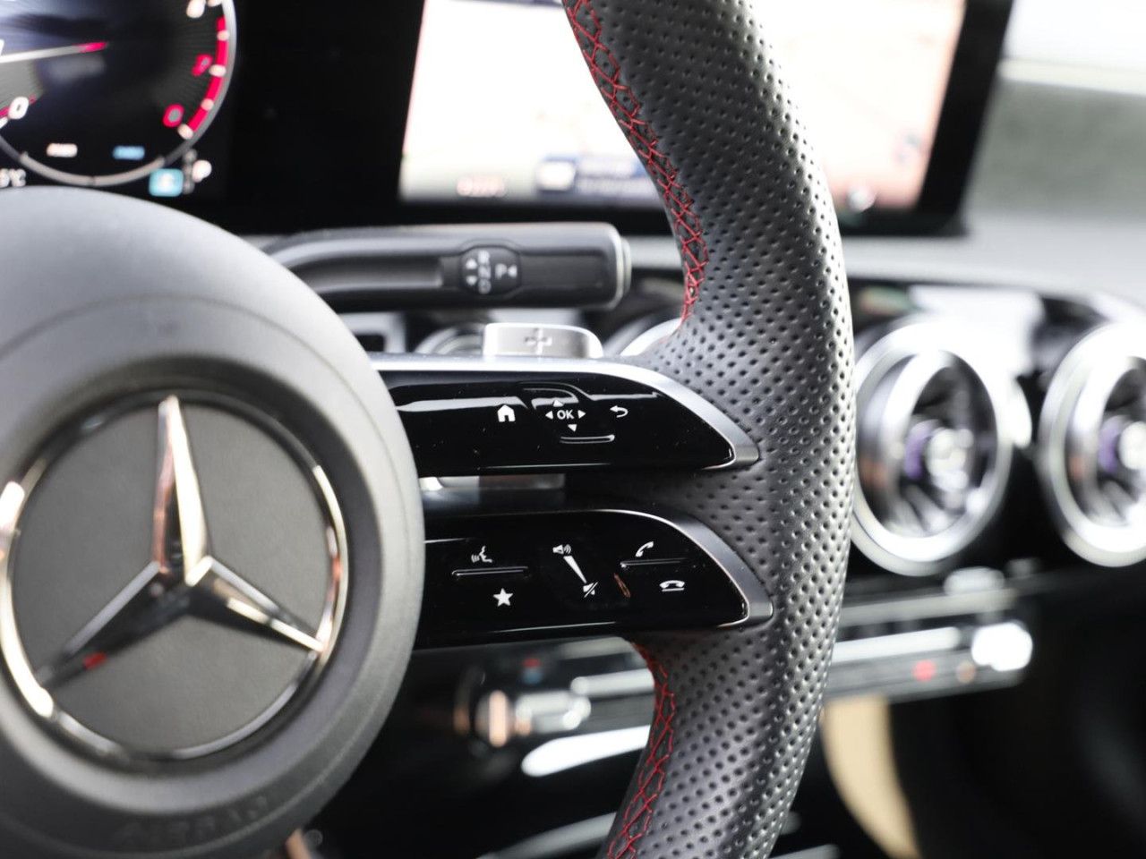 Mercedes-Benz CLA – Bild 16