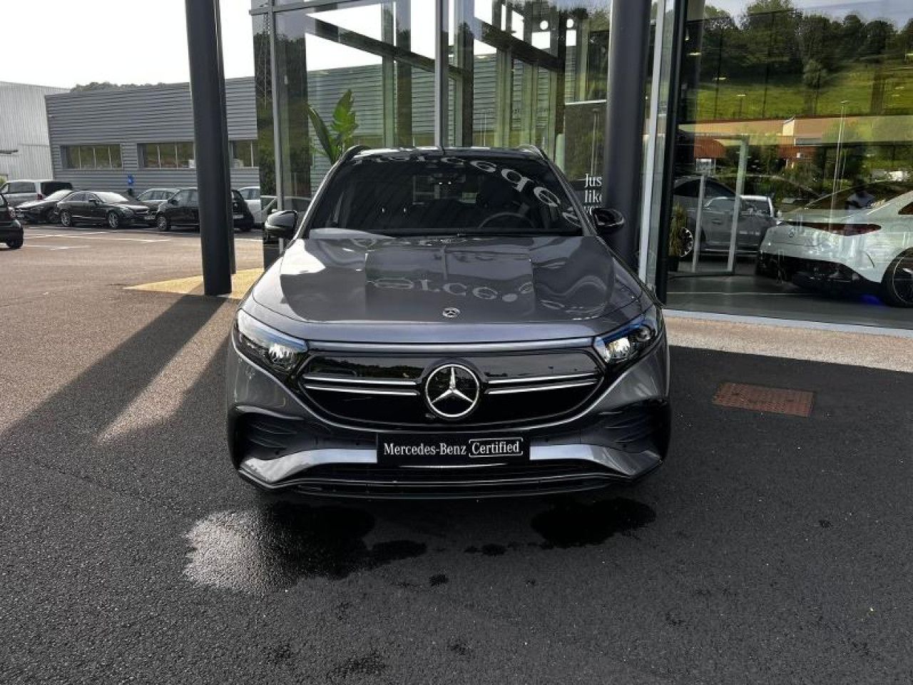 Photo du v&eacute;hicule 2 / 18