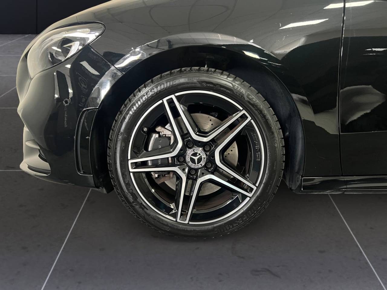 Photo du véhicule 9 / 18