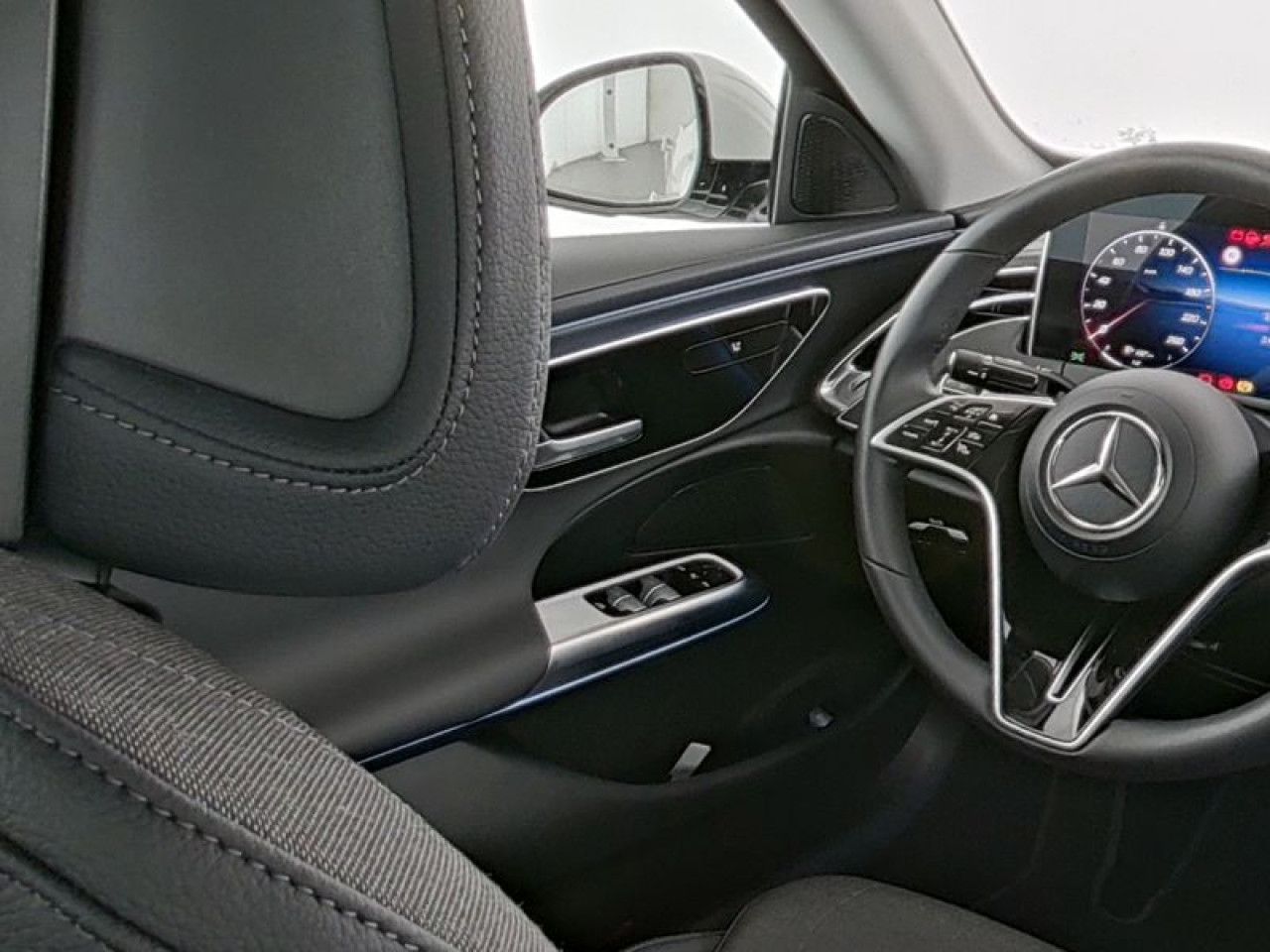 Mercedes-Benz E-Klasse – Bild 7
