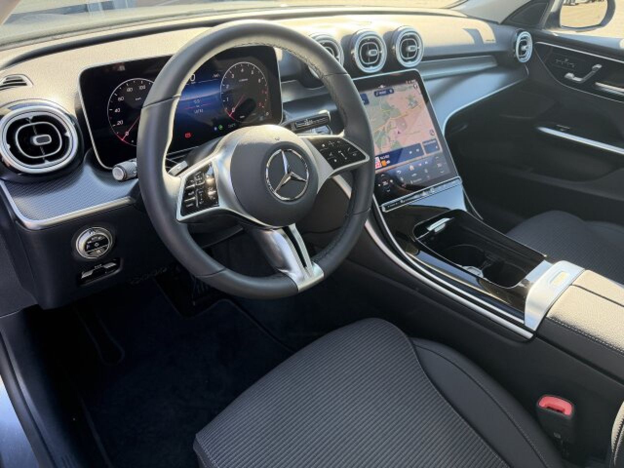 Mercedes-Benz C-Klasse – Bild 17