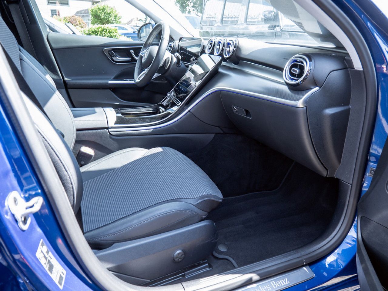 Mercedes-Benz C-Klasse – Bild 2