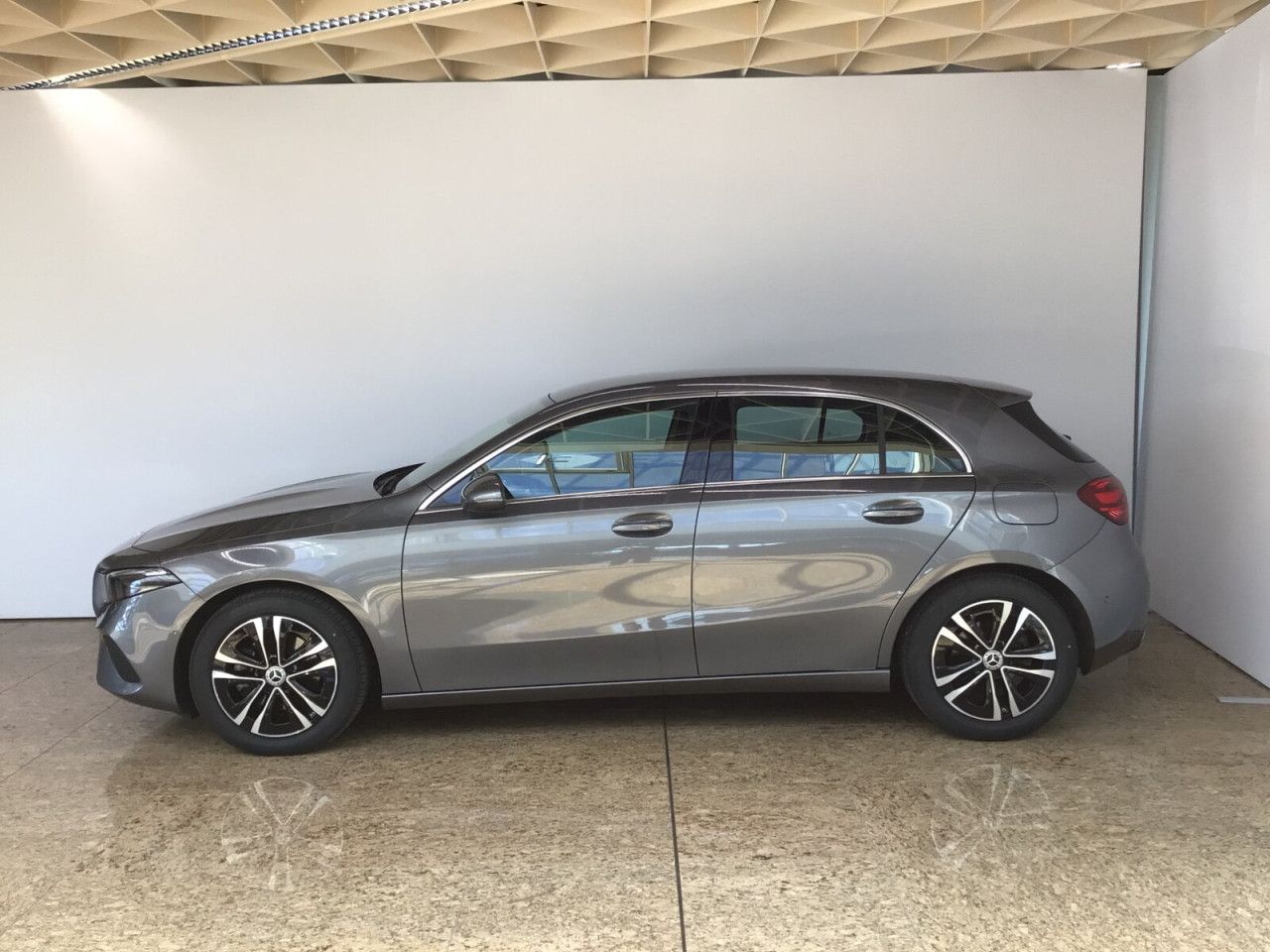 Mercedes-Benz A-Klasse – Bild 2