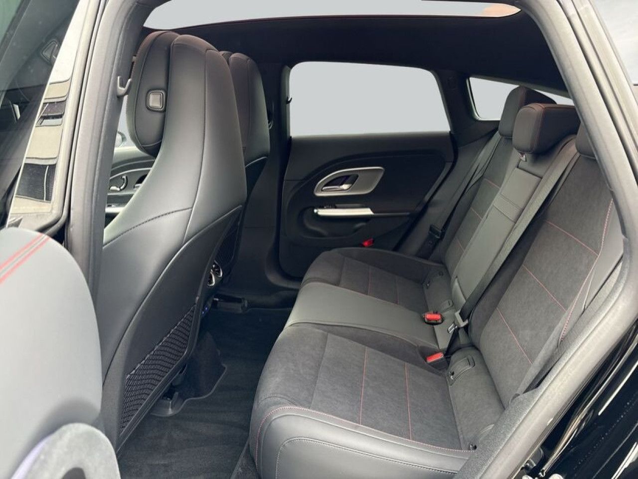 Mercedes-Benz CLA – Bild 12