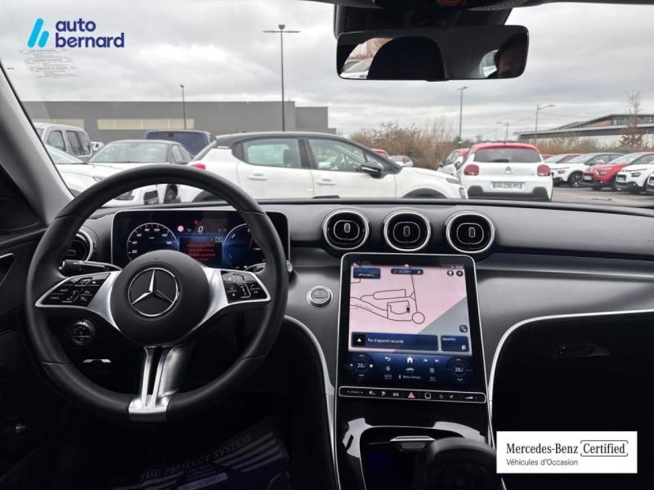 Photo du v&eacute;hicule 8 / 18