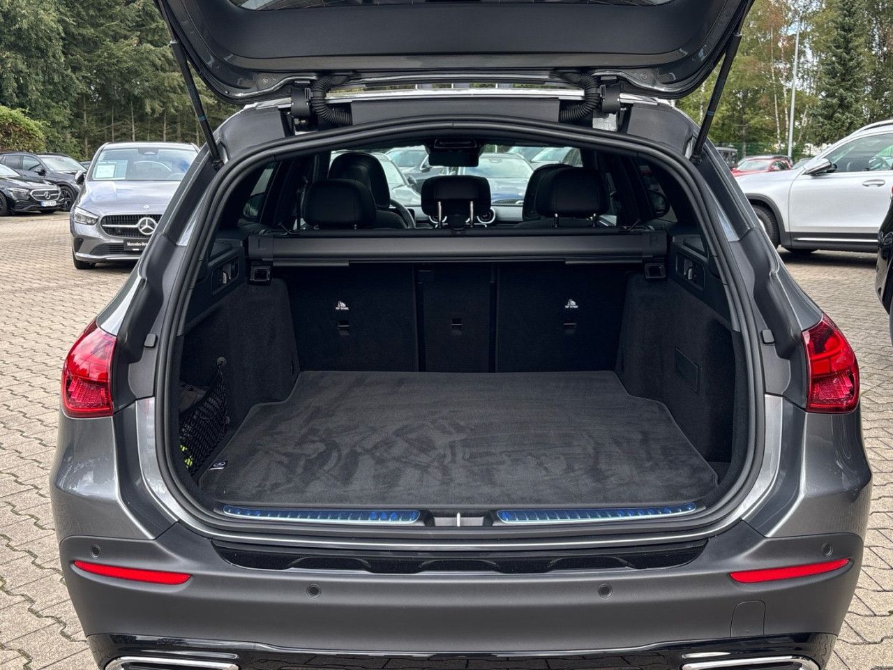 Mercedes-Benz C-Klasse – Bild 20