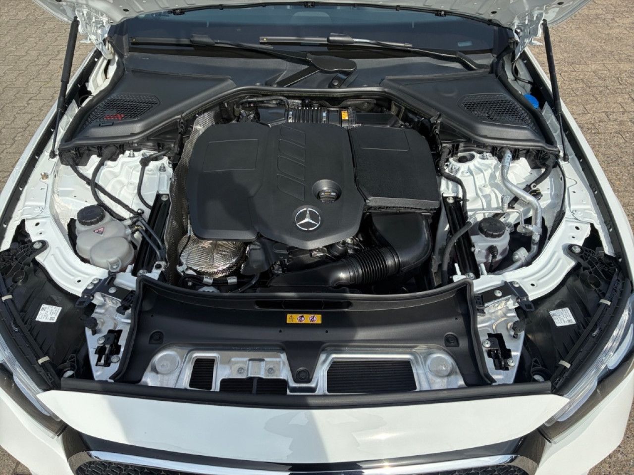 Mercedes-Benz E-Klasse – Bild 5
