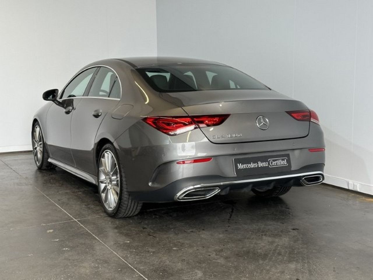 Imagem do ve&iacute;culo 2 / 19