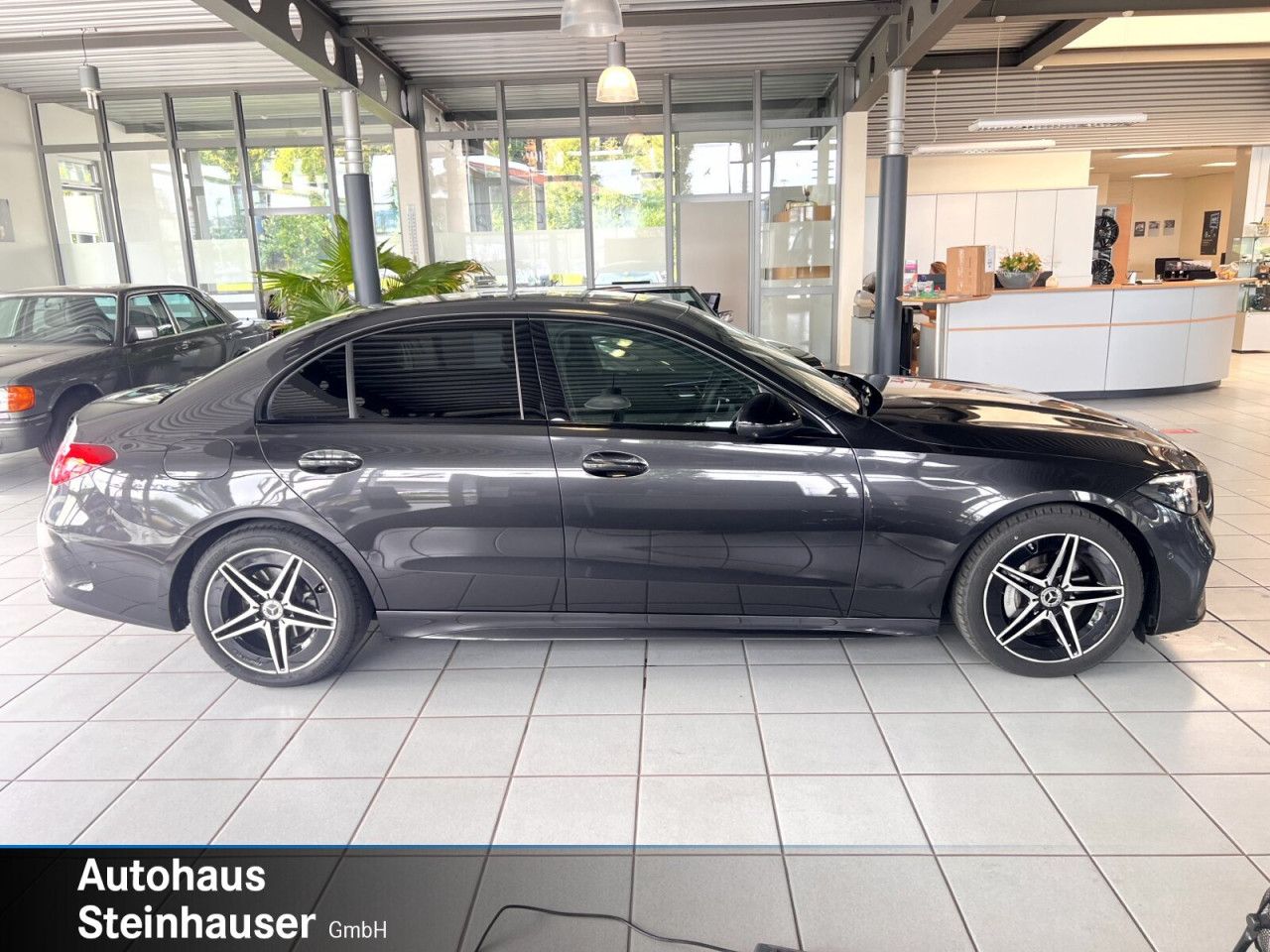Fahrzeugbild 2 / 14