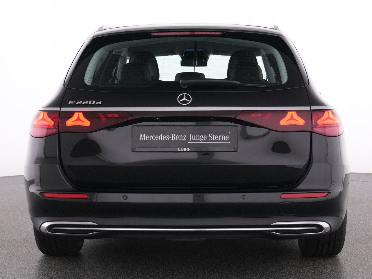 Mercedes-Benz E-Klasse – Bild 15
