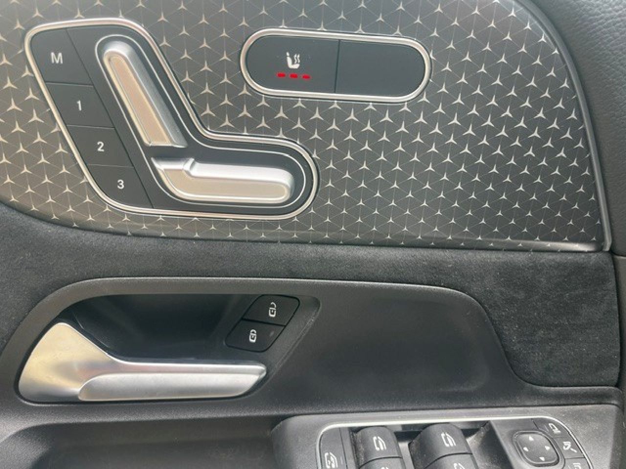 Mercedes-Benz GLB – Bild 13