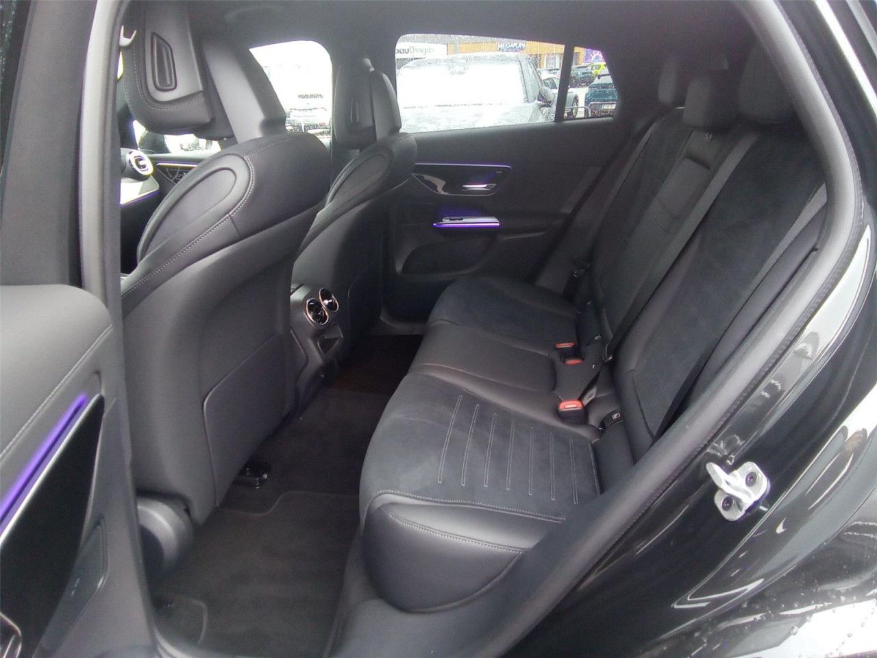 Fahrzeugbild 18 / 24