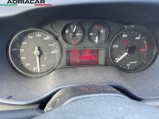 Immagine del veicolo 8 / 8