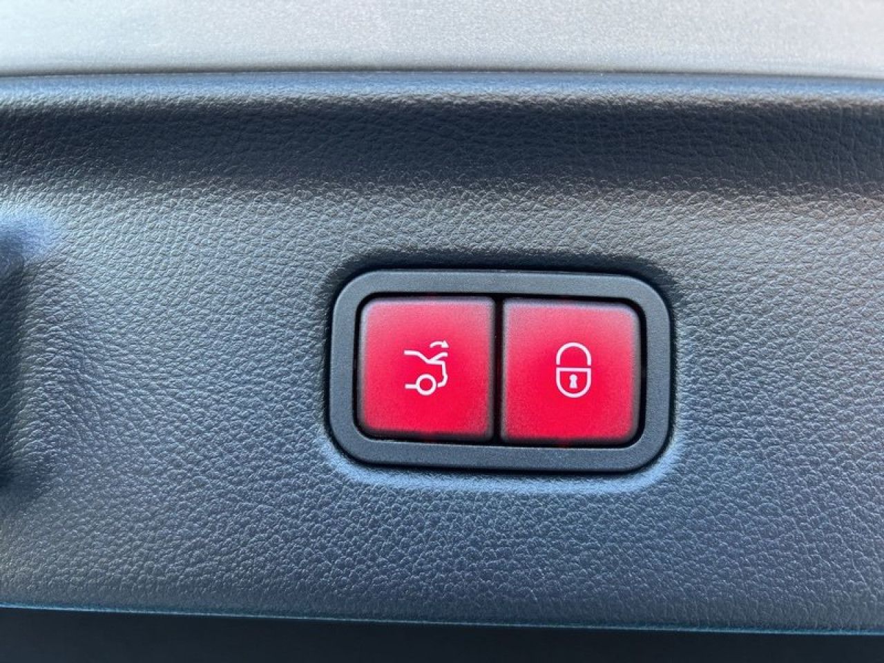 Mercedes-Benz S-Klasse – Bild 16