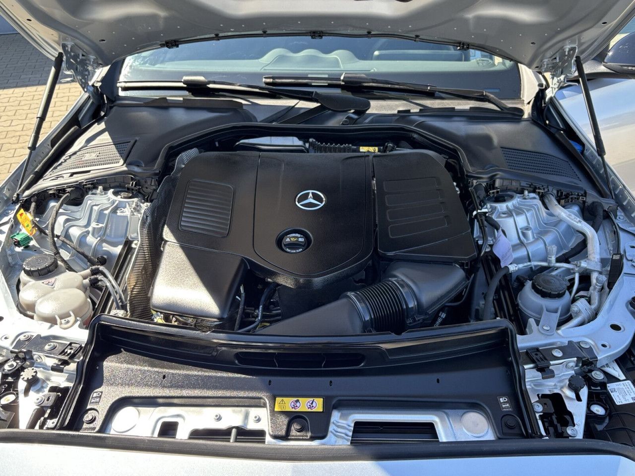 Mercedes-Benz C-Klasse – Bild 21