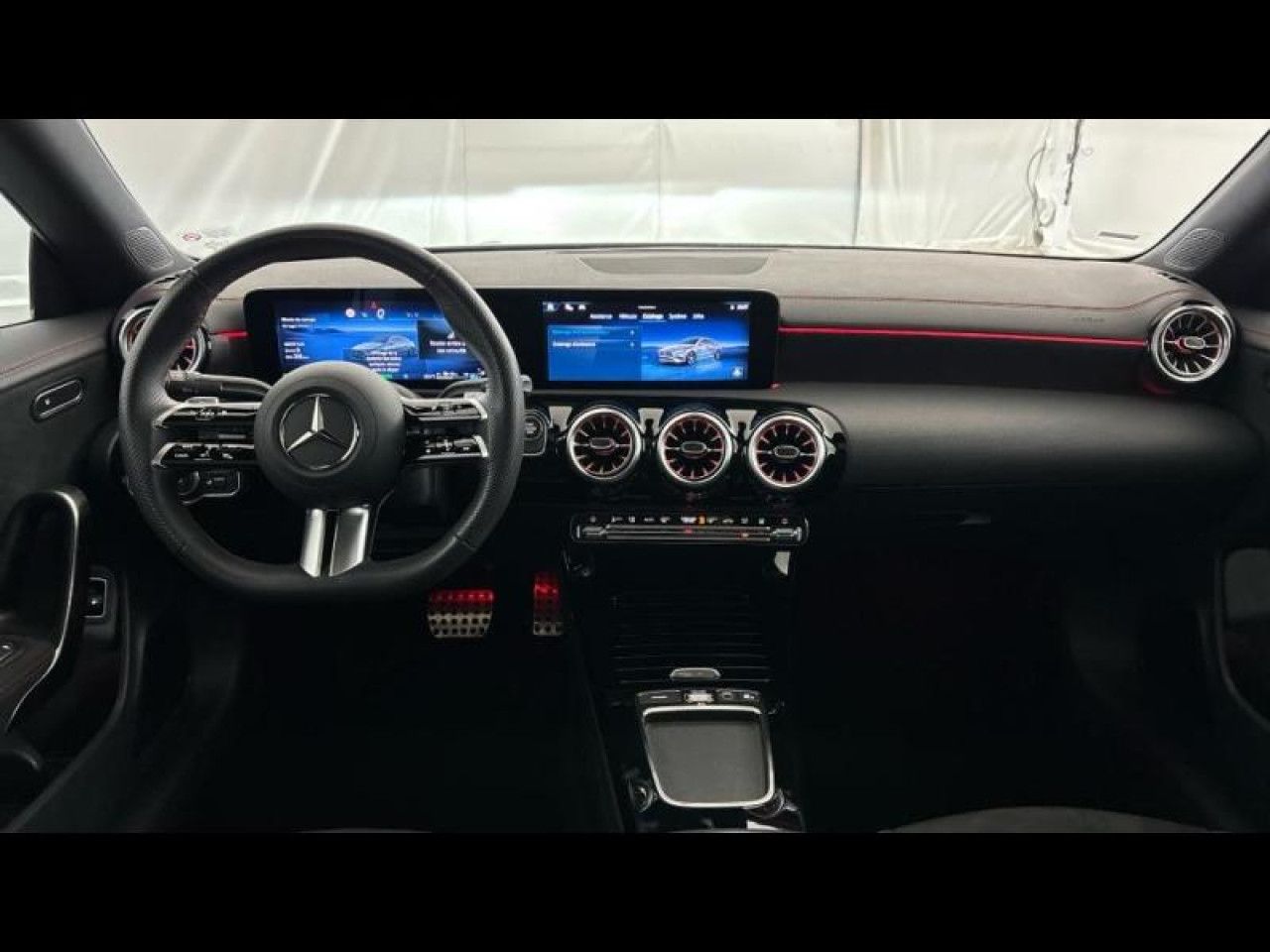 Photo du v&eacute;hicule 11 / 18