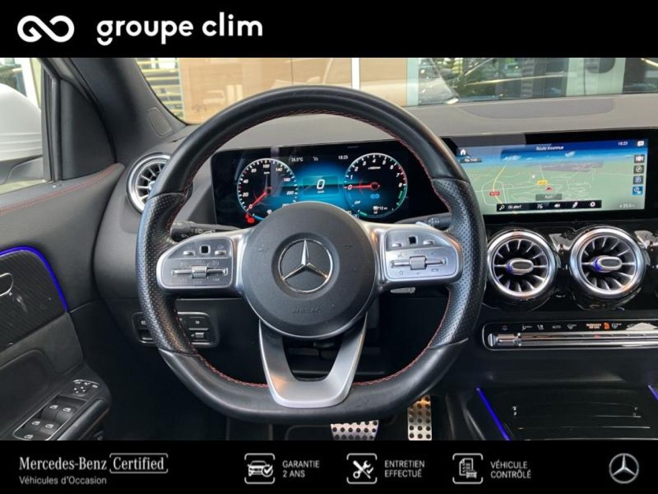 Photo du v&eacute;hicule 8 / 18