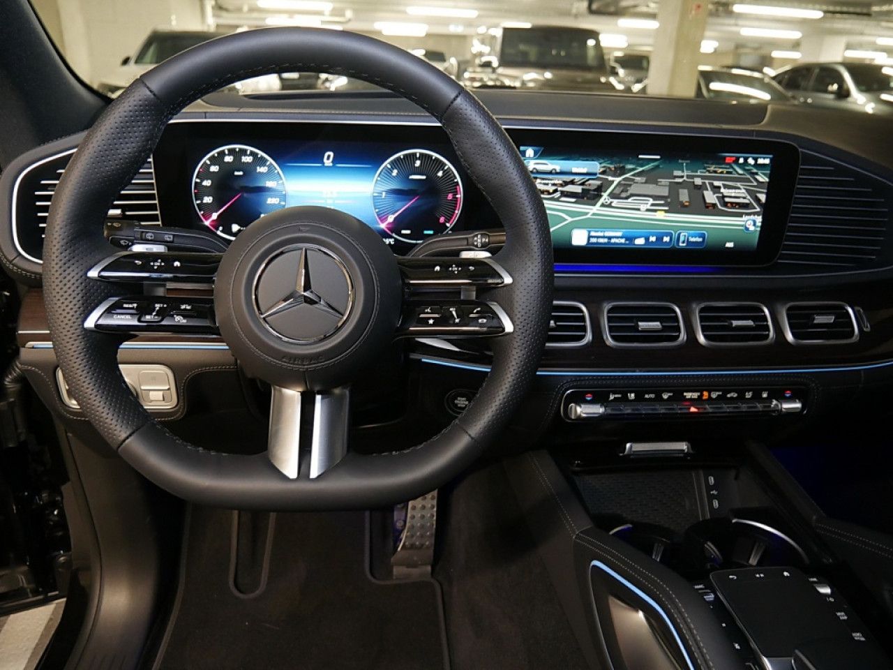 Mercedes-Benz GLS – Bild 11