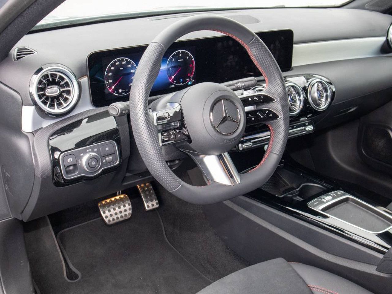 Mercedes-Benz A-Klasse – Bild 13