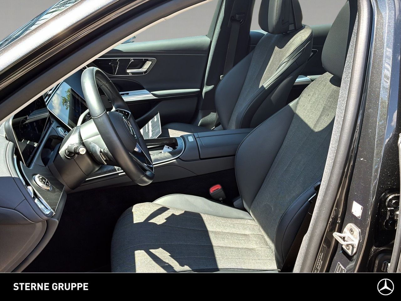 Mercedes-Benz E-Klasse – Bild 11