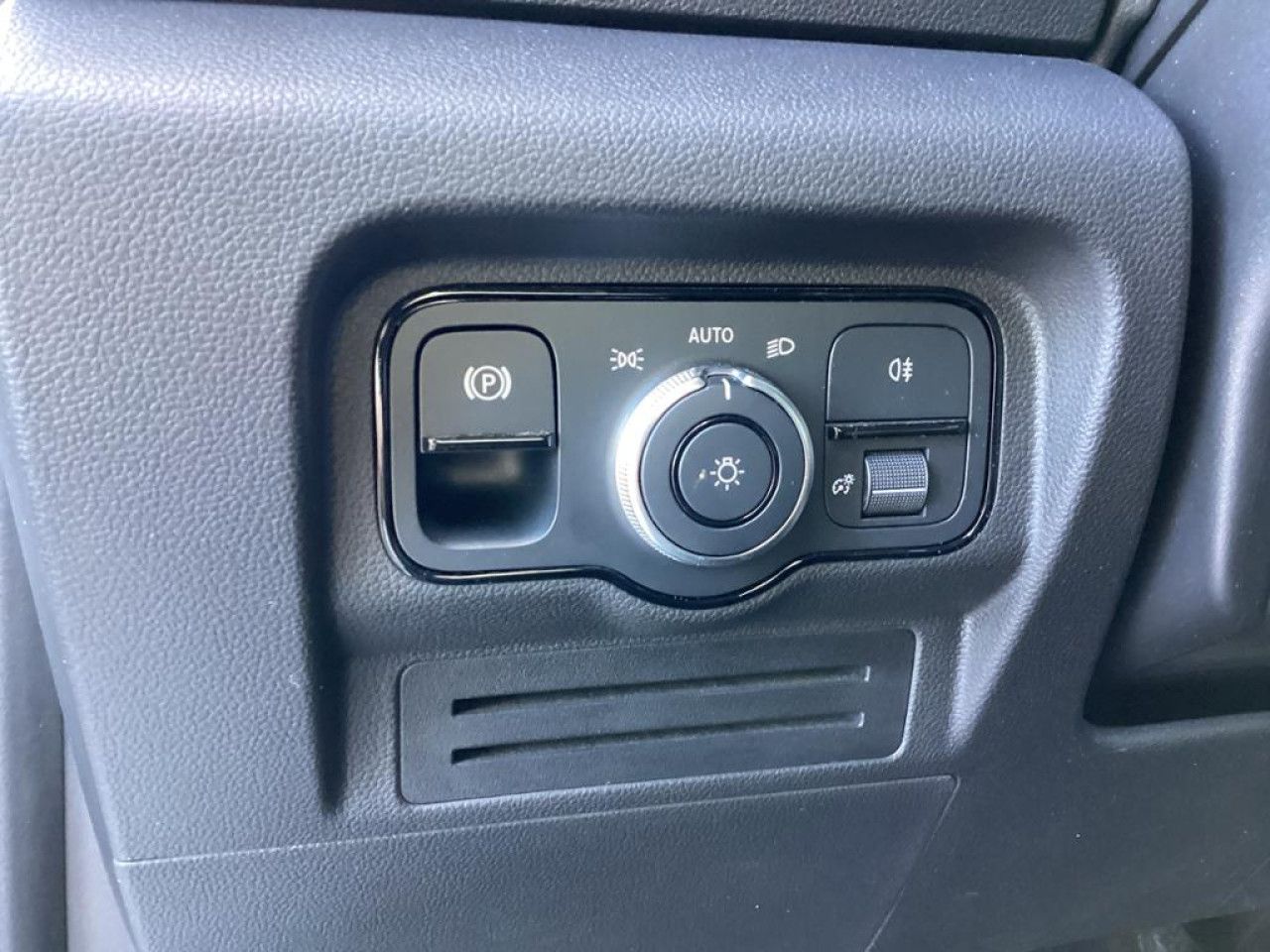 Fahrzeugbild 14 / 17