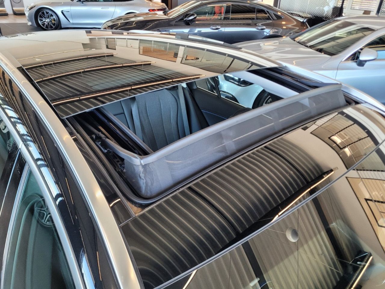 Mercedes-Benz E-Klasse – Bild 8