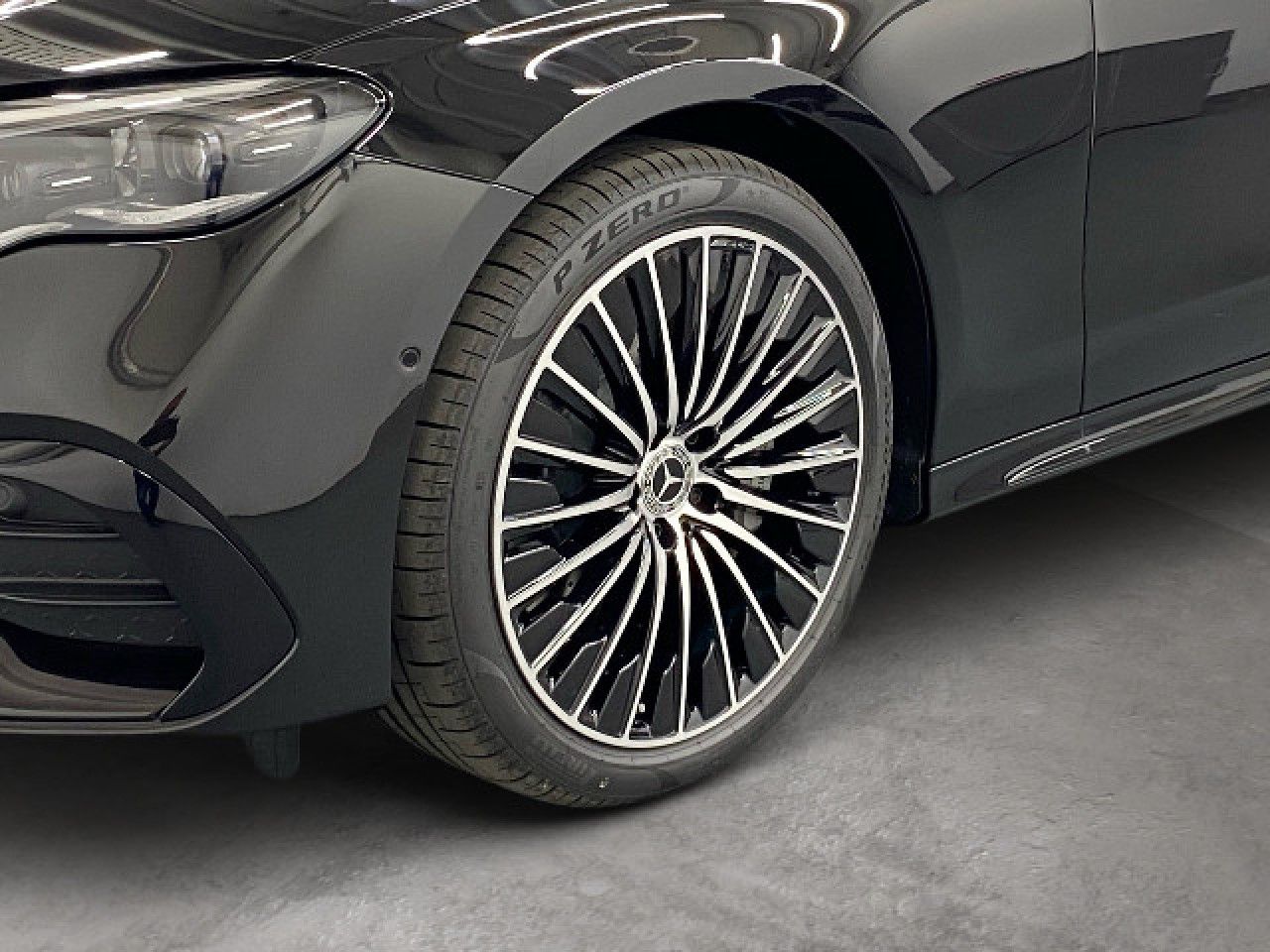 Mercedes-Benz E-Klasse – Bild 6