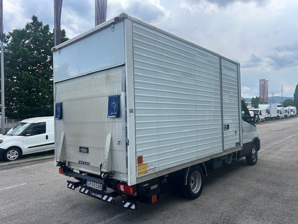 IVECO | IVECO DAILY 35C14 BOX LEGA CON SPONDA