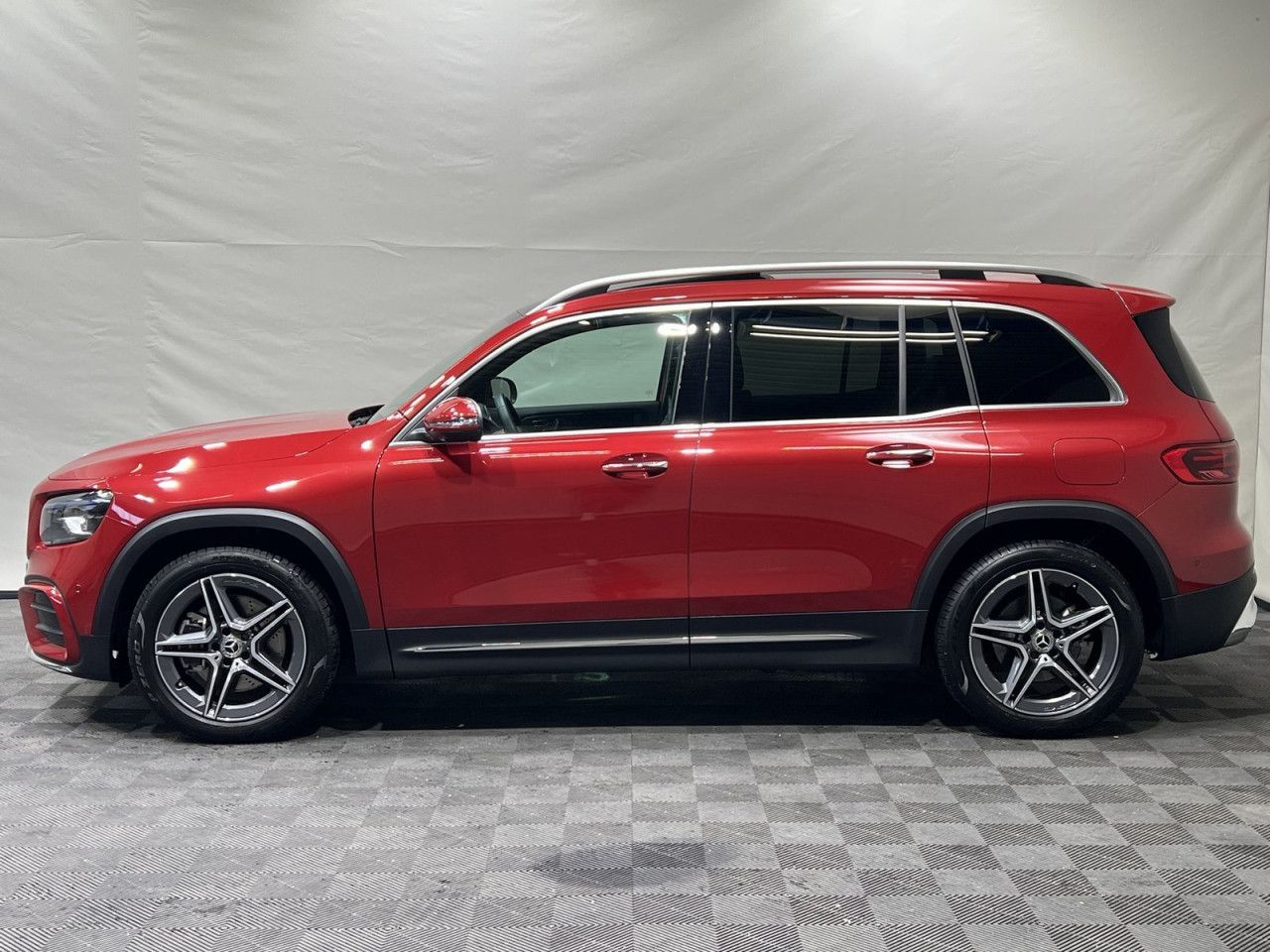 Mercedes-Benz GLB – Bild 11