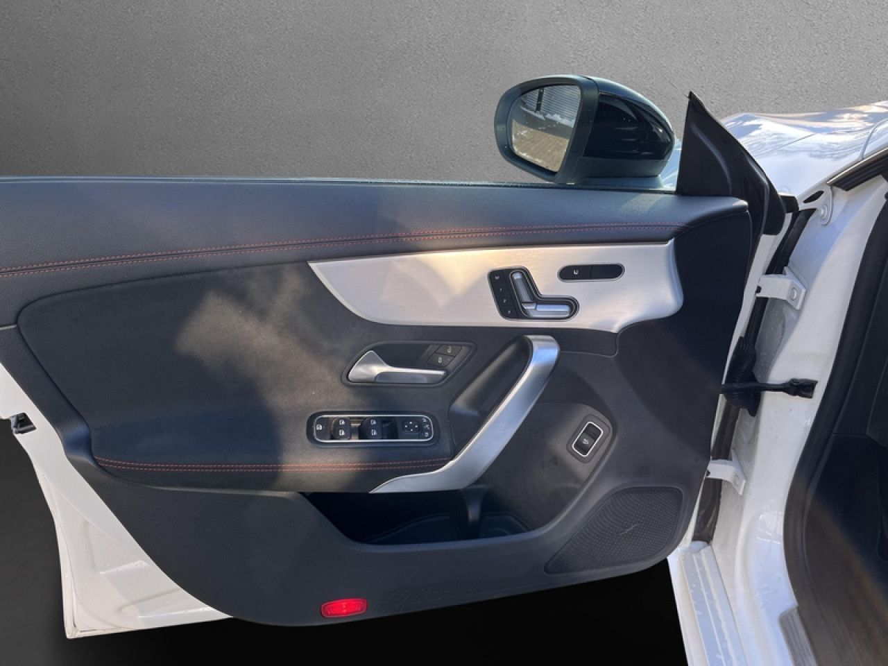 Zdjęcie pojazdu 7 / 18