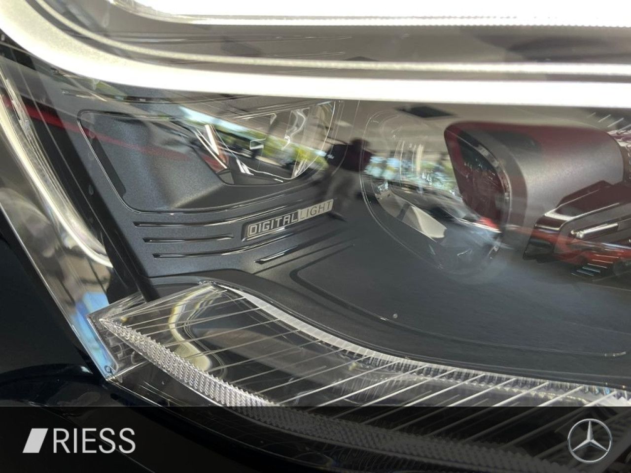 Mercedes-Benz E-Klasse – Bild 20