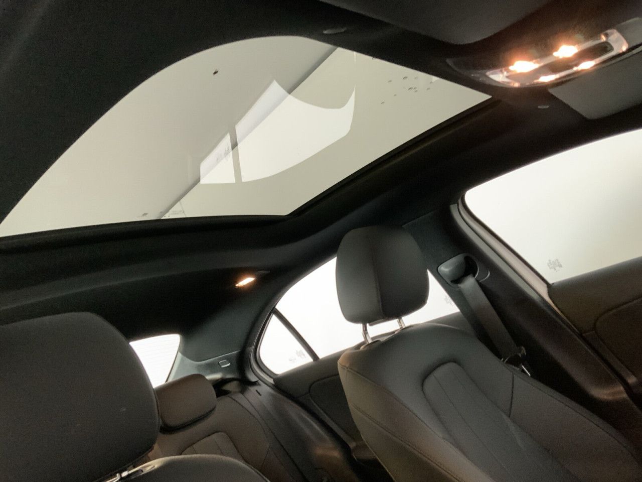 Mercedes-Benz A-Klasse – Bild 17