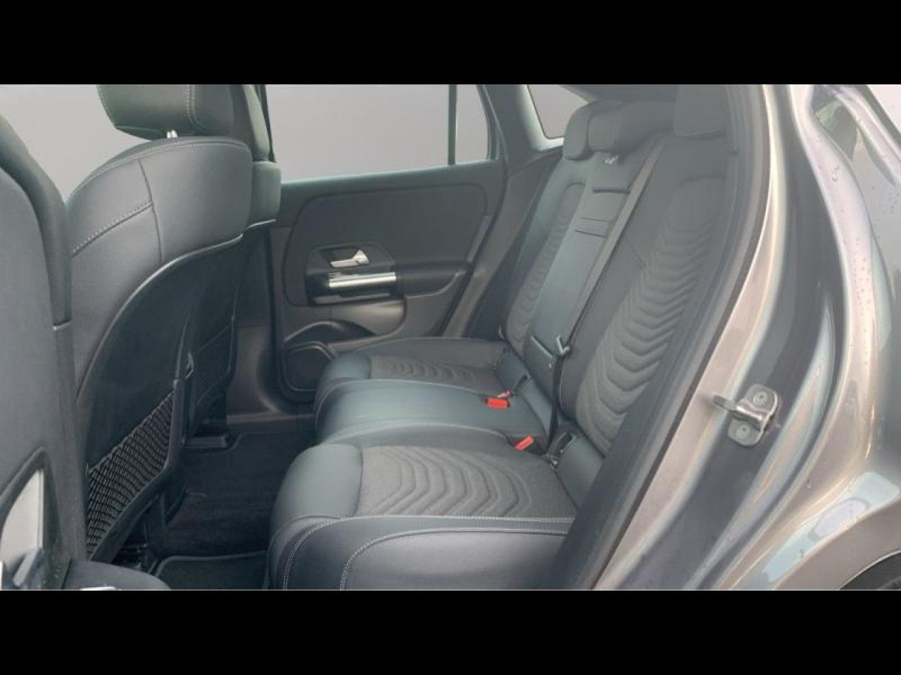 Photo du v&eacute;hicule 11 / 18