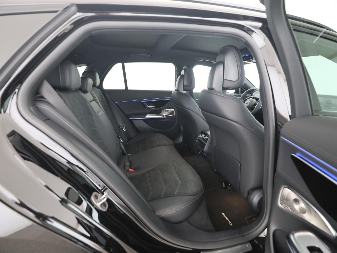 Mercedes-Benz E-Klasse – Bild 14