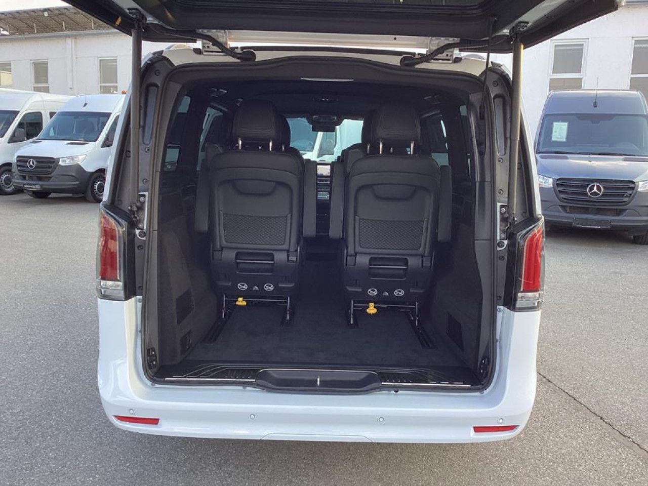 Fahrzeugbild 17 / 24