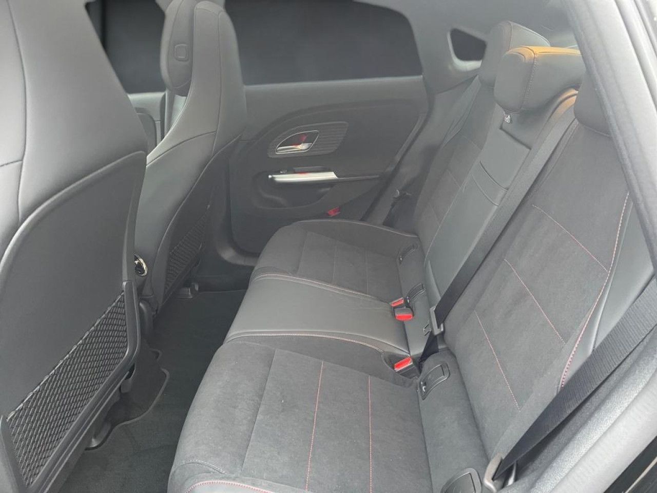 Mercedes-Benz CLA – Bild 8