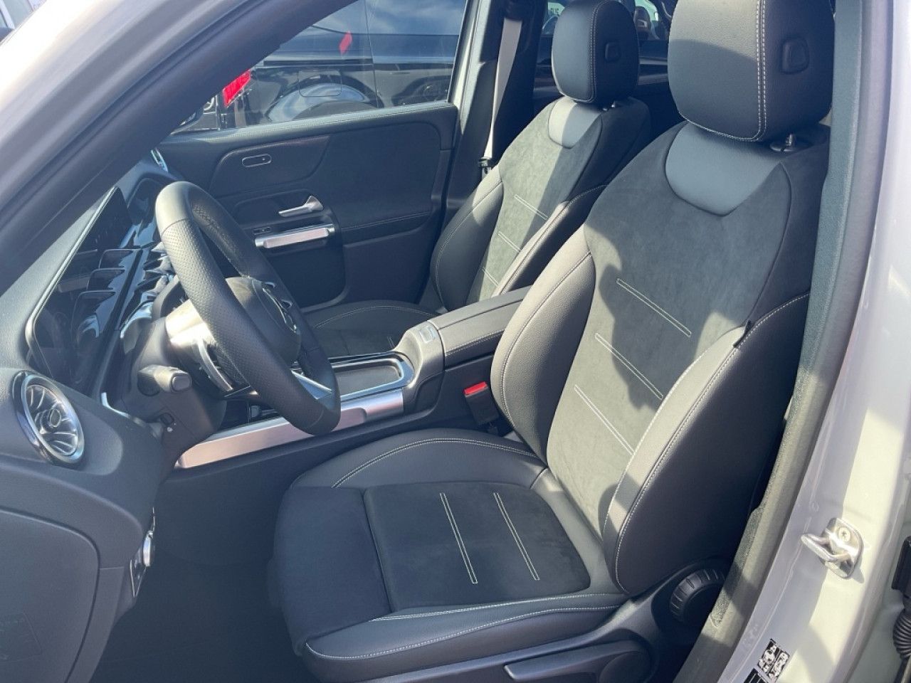 Mercedes-Benz GLB – Bild 20