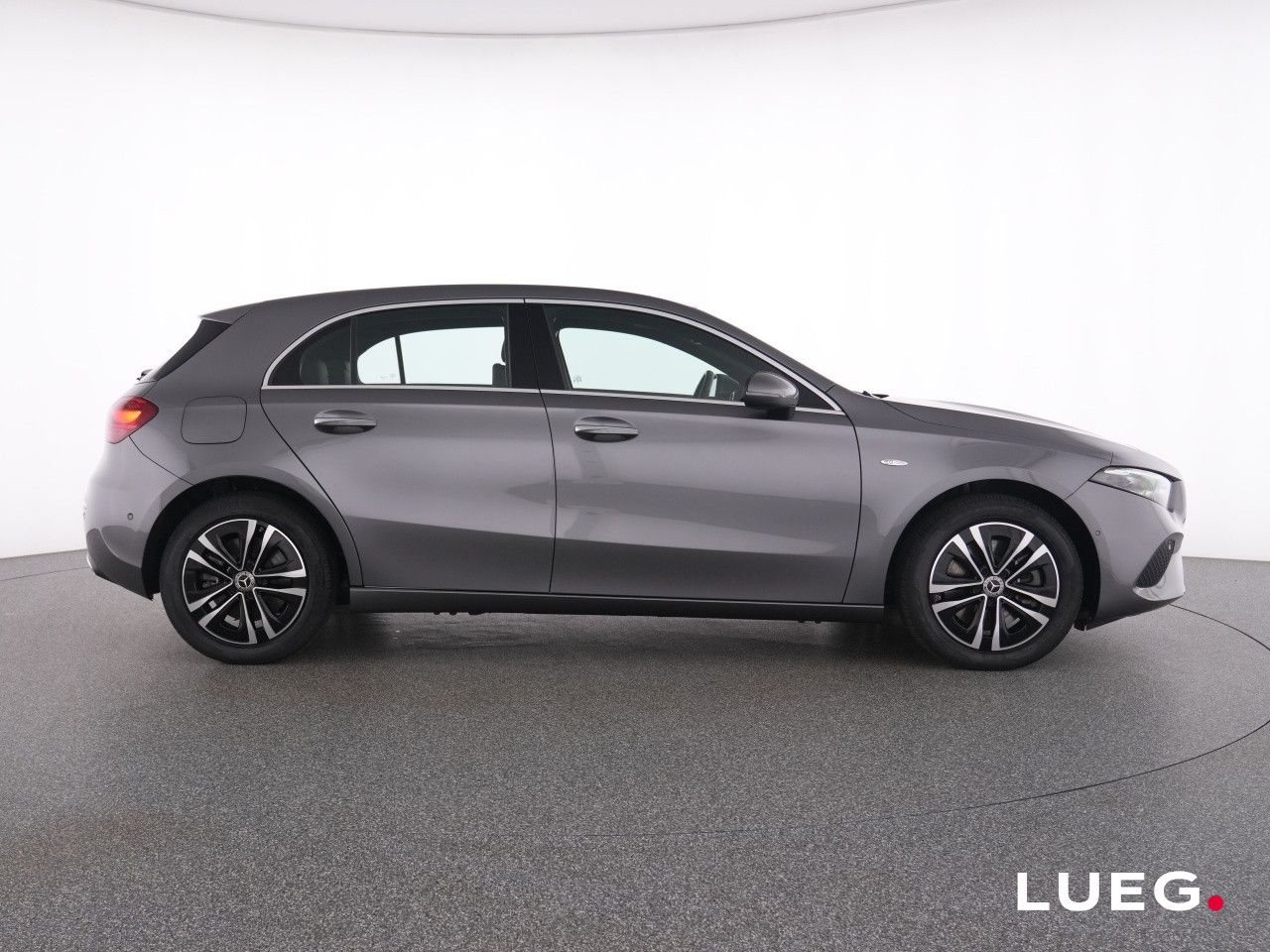 Mercedes-Benz A-Klasse – Bild 11