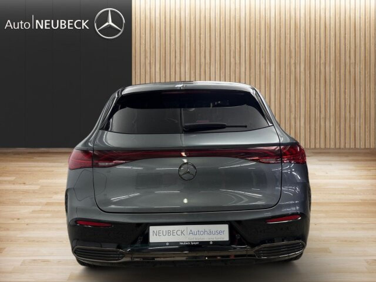 Mercedes-Benz EQE SUV – Bild 6