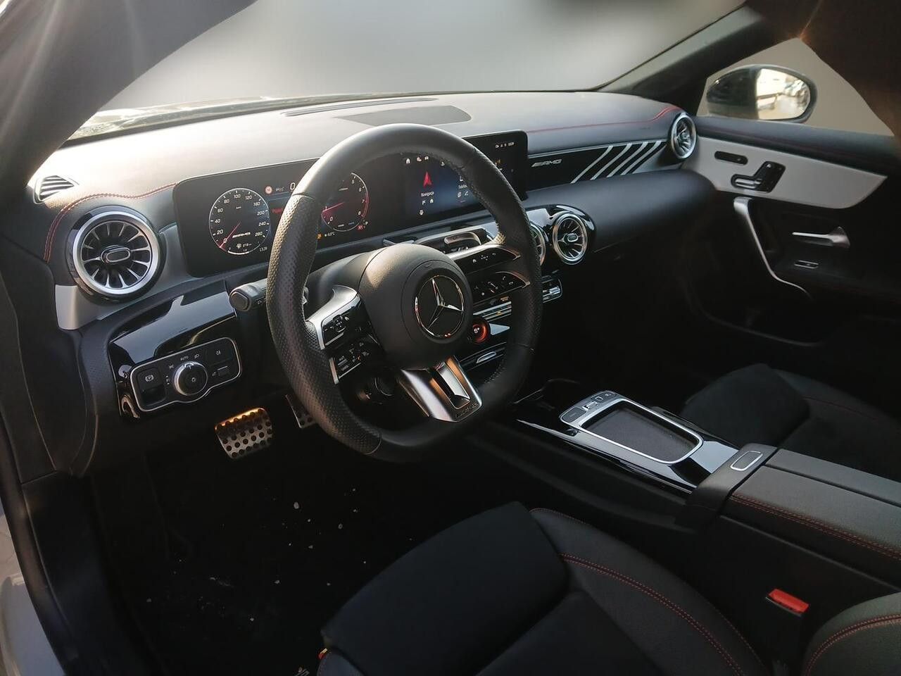 Zdjęcie pojazdu 15 / 23