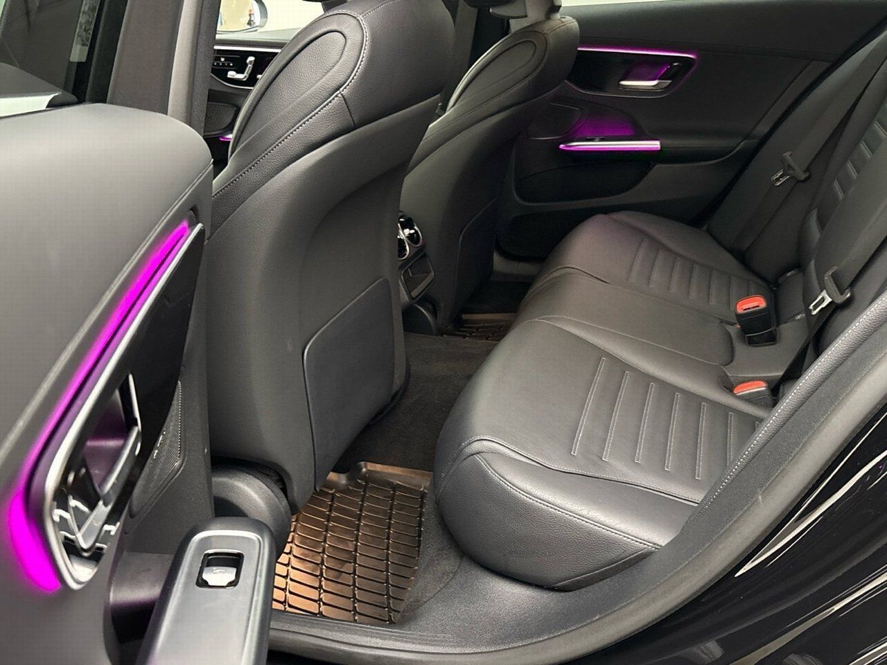 Mercedes-Benz C-Klasse – Bild 7