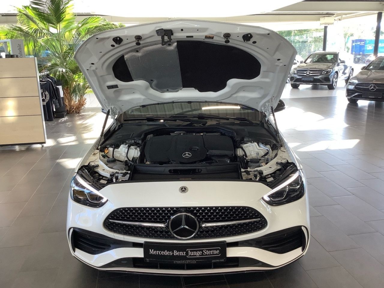 Mercedes-Benz C-Klasse – Bild 4