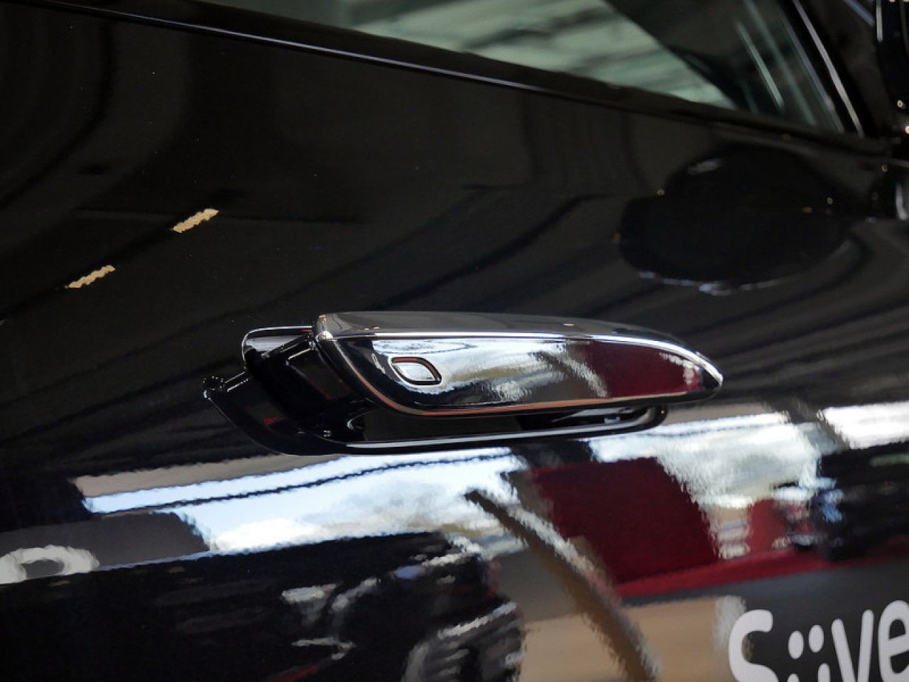 Mercedes-Benz E-Klasse – Bild 9