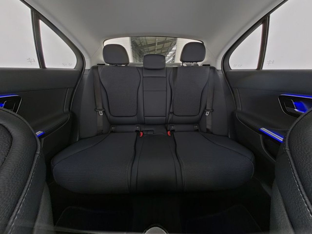 Mercedes-Benz C-Klasse – Bild 7